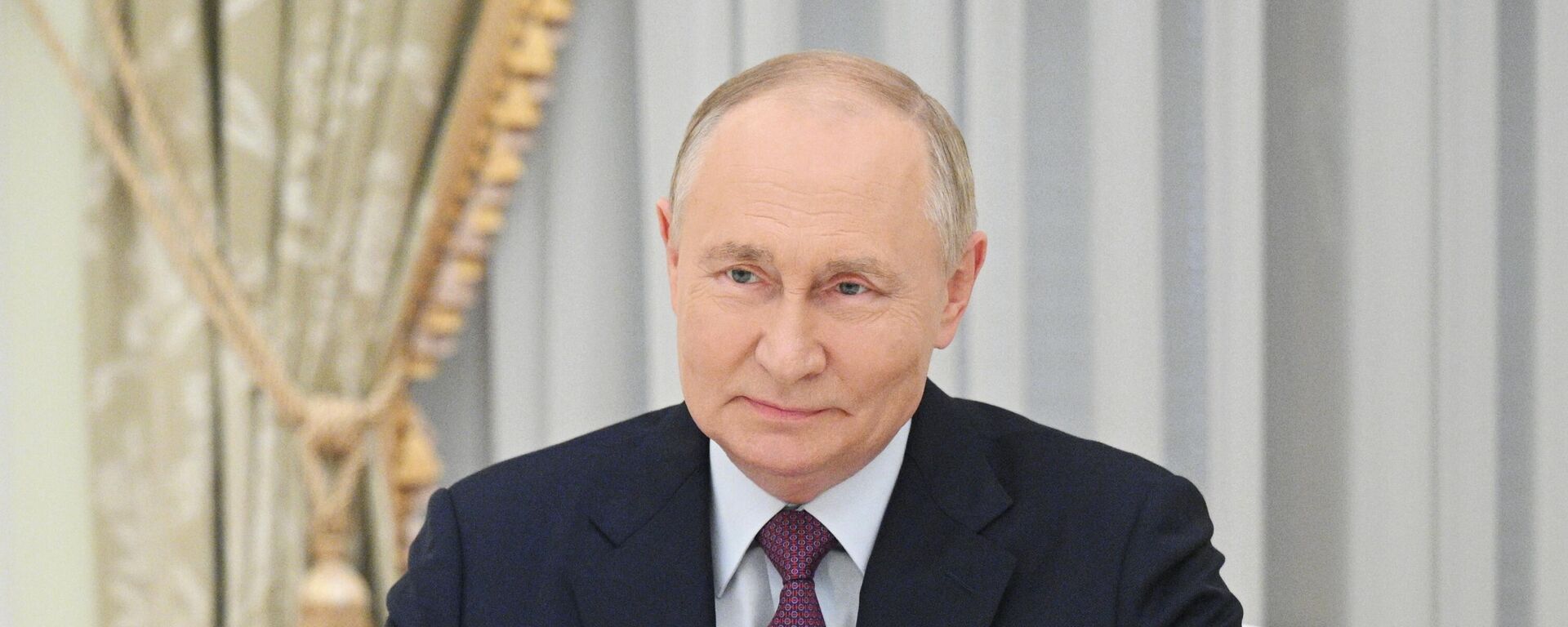 بوتين يشارك في الاجتماع الموسع لمجلس مكتب المدعي العام لروسيا الاتحادية - سبوتنيك عربي, 1920, 19.03.2025