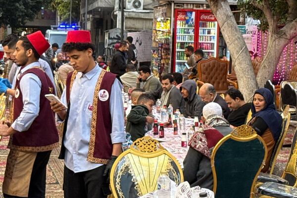 بطقوس مصرية… السفارة الروسية تنظم حفل إفطار خيري بالقاهرة - سبوتنيك عربي