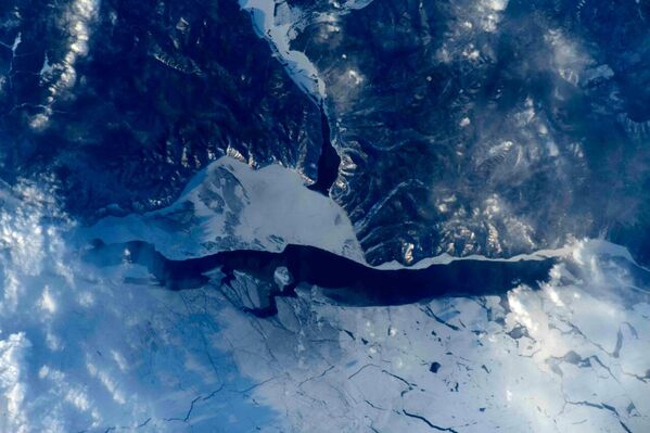 منظر للأرض من الفضاء، التقطه رائد فضاء روسي. - سبوتنيك عربي