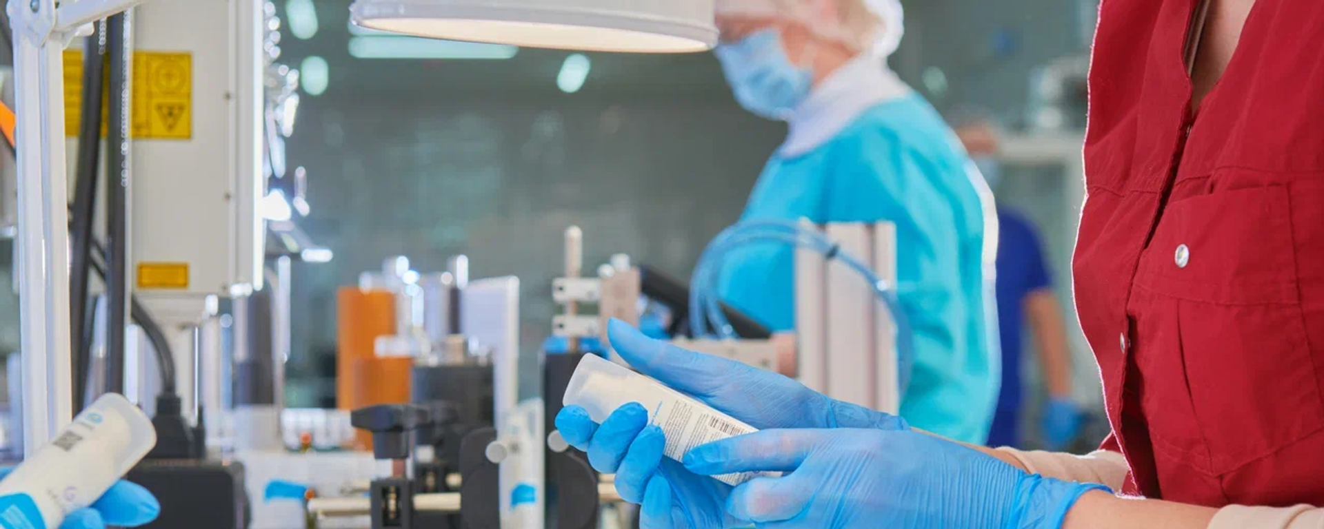 صورة لمجموعة من العمال في أحد المعامل الروسية - سبوتنيك عربي, 1920, 20.03.2025