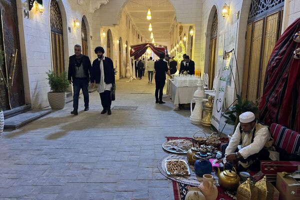 انطلاق فعاليات ليالي سوق الجريد في بنغازي بمزيج من التراث والفن انطلاق فعاليات ليالي سوق الجريد في بنغازي بمزيج من التراث والفن - سبوتنيك عربي