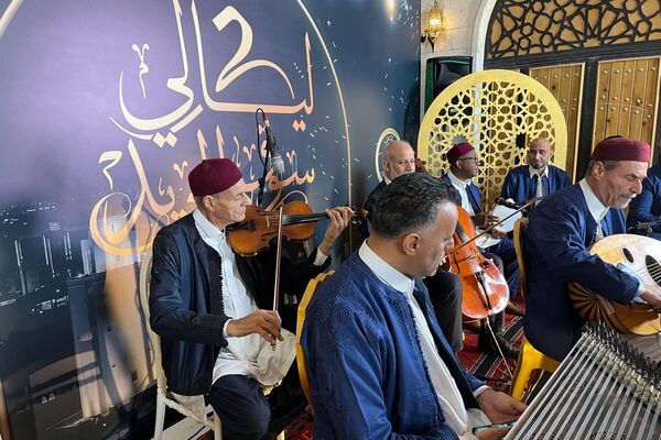 انطلاق فعاليات ليالي سوق الجريد في بنغازي بمزيج من التراث والفن انطلاق فعاليات ليالي سوق الجريد في بنغازي بمزيج من التراث والفن - سبوتنيك عربي