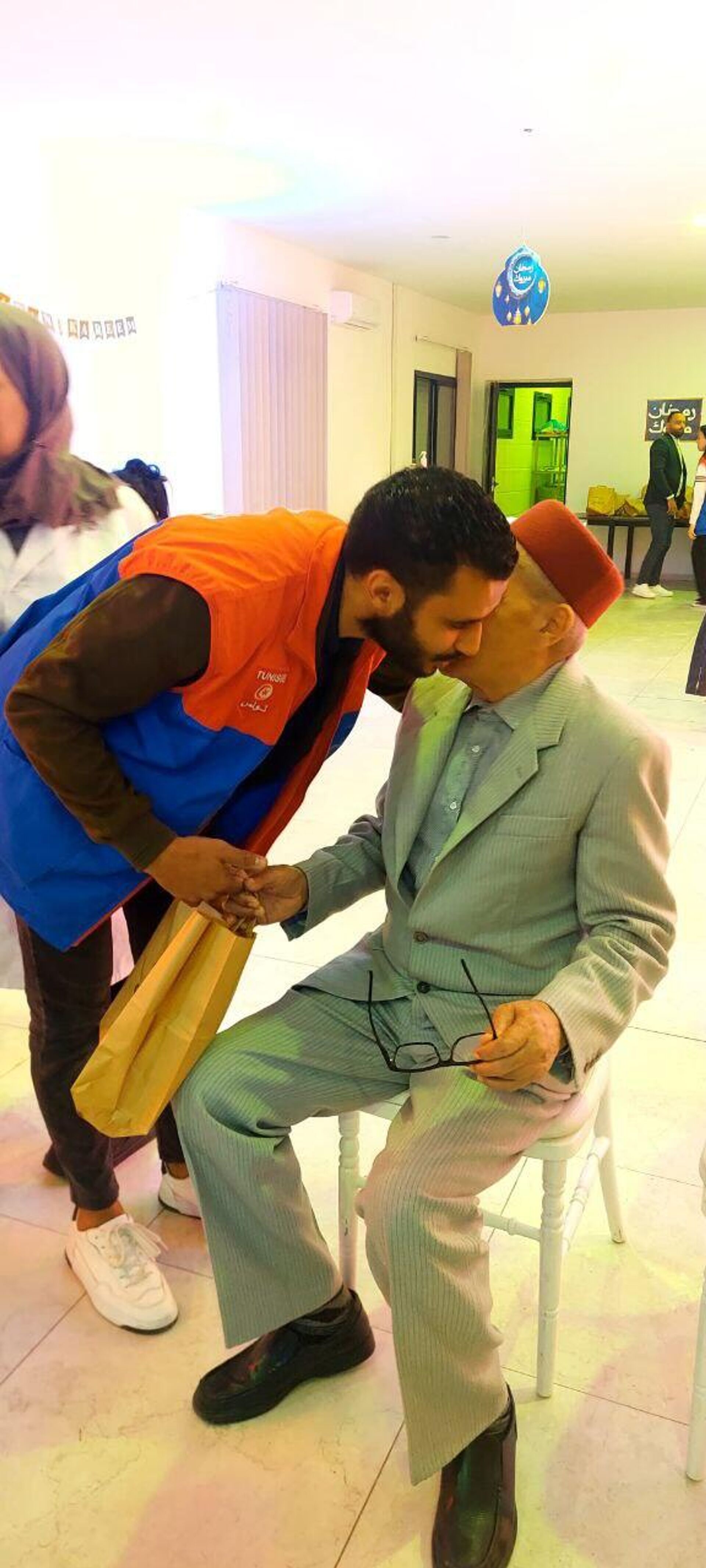 تونس... مبادرات خيرية تطرق أبواب مراكز رعاية المسنين في شهر رمضان تونس... مبادرات خيرية تطرق أبواب مراكز رعاية المسنين في شهر رمضان - سبوتنيك عربي, 1920, 23.03.2025