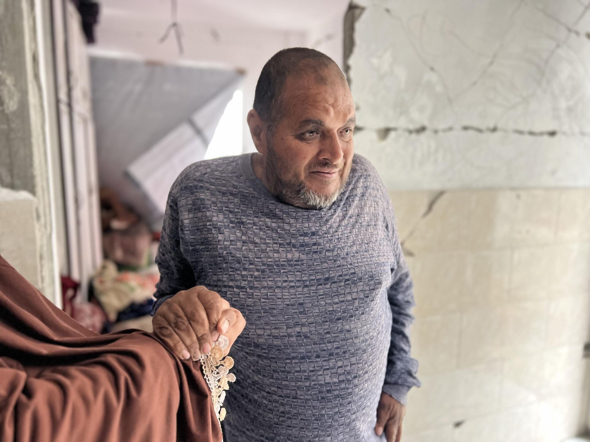 إيهاب مصاب بمتلازمة داون يواجه الحرب بصرخات الأمل ويحلم بلباس العيد وكرسي متحرك إيهاب مصاب بمتلازمة داون يواجه الحرب بصرخات الأمل ويحلم بلباس العيد وكرسي متحرك - سبوتنيك عربي, 1920, 24.03.2025