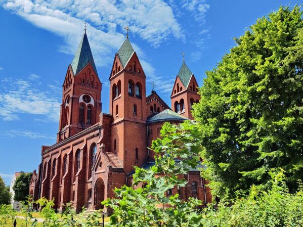 كنيسة القديس ميخائيل في مدينة شيرنياخوفسك في مقاطعة كالينينغراد   - سبوتنيك عربي