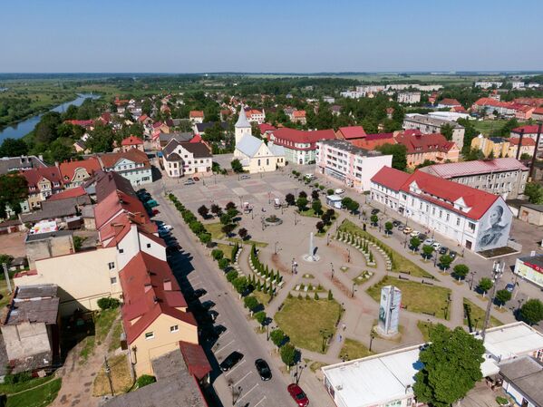 الساحة المركزية لمدينة غفارديسك في مقاطعة كالينينغراد - سبوتنيك عربي