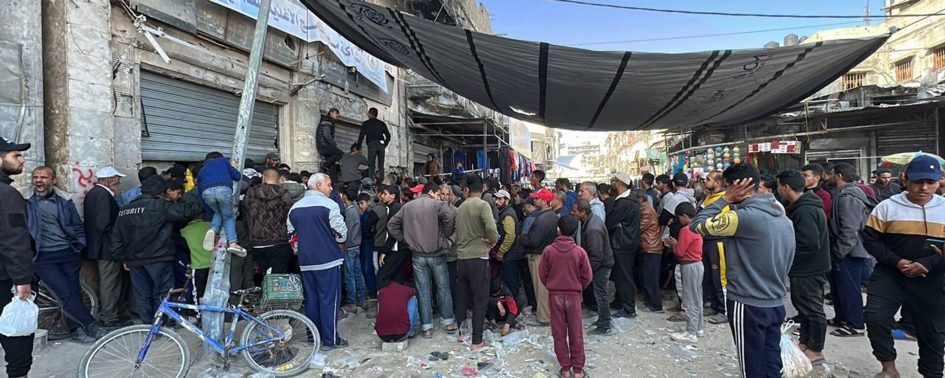 أزمة الخبز تتفاقم وخطر المجاعة يهدد سكان قطاع غزة  - سبوتنيك عربي, 1920, 03.04.2025