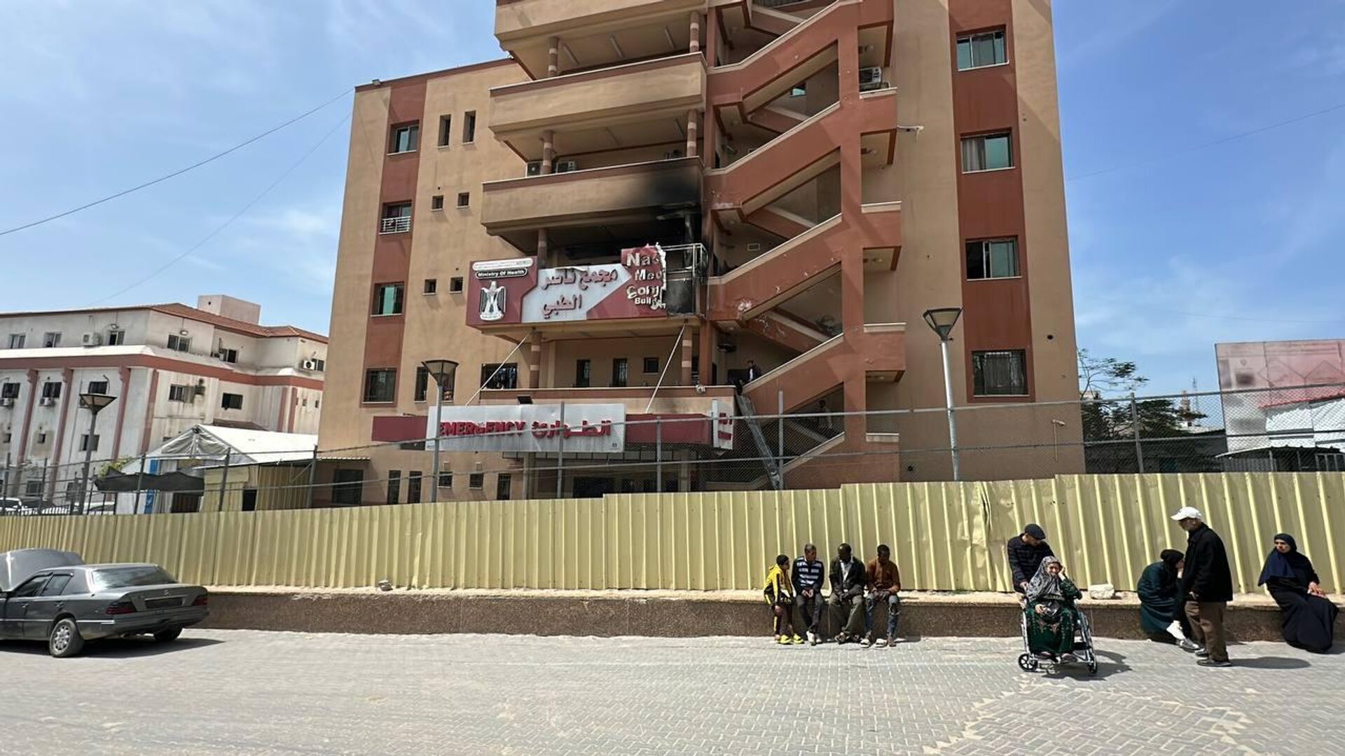 استهداف مشفى ناصر الطبي يفاقم أزمة القطاع الصحي في غزة - سبوتنيك عربي, 1920, 27.03.2025