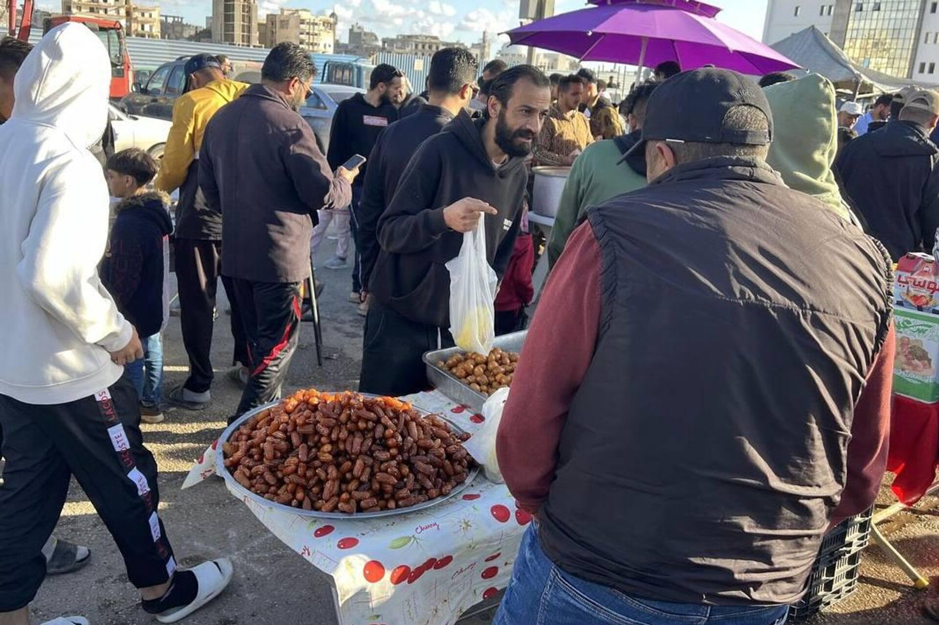 سوق الحوت في بنغازي.. أجواء رمضانية تعكس روح التراث والتقاليد - سبوتنيك عربي, 1920, 27.03.2025