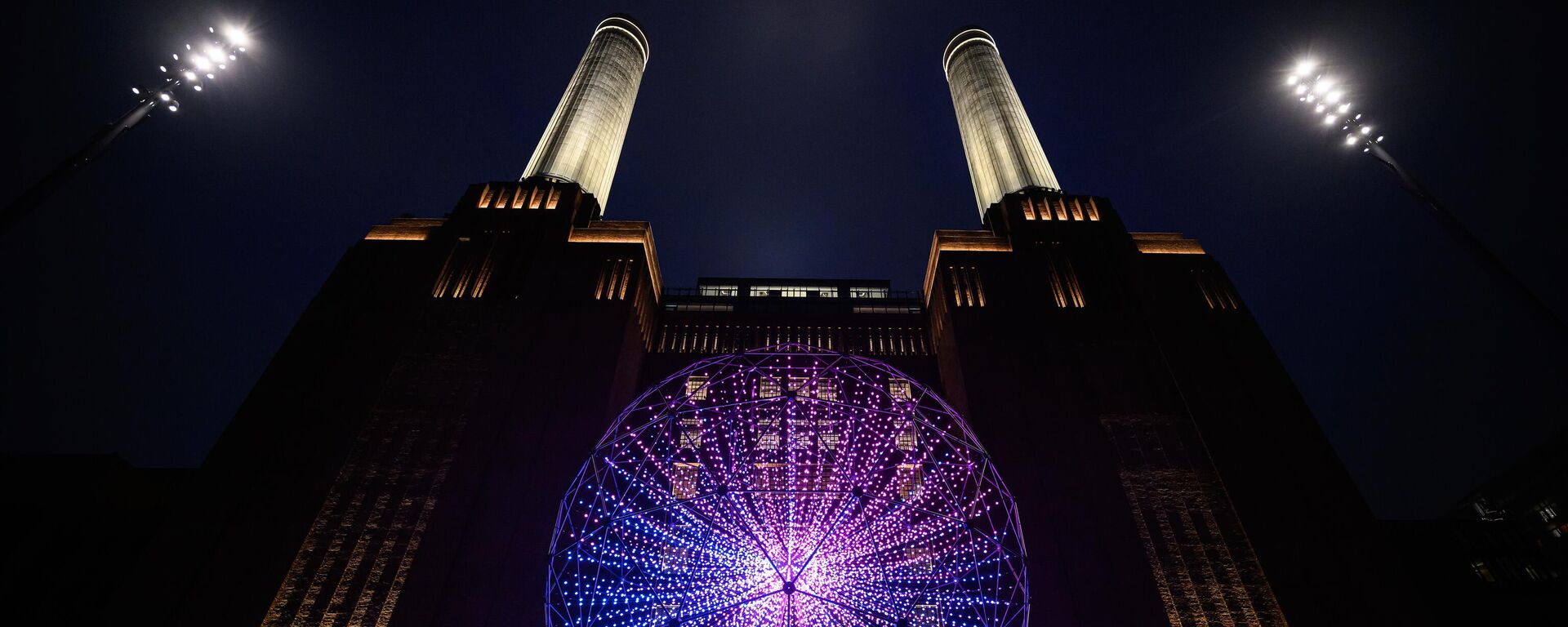 محطة باترسي للطاقة 2024 في لندن - سبوتنيك عربي, 1920, 29.03.2025