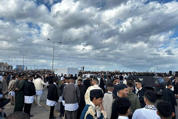 مدينة بنغازي الليبية تحتفل بأول أيام عيد الفطر 2025 مدينة بنغازي الليبية تحتفل بأول أيام عيد الفطر 2025 - سبوتنيك عربي