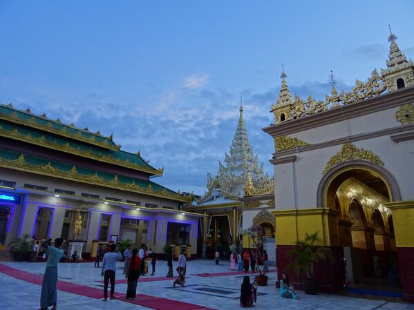 معبد &quot;ماهارمياتموني&quot; قبل زلزال ميانمار - سبوتنيك عربي