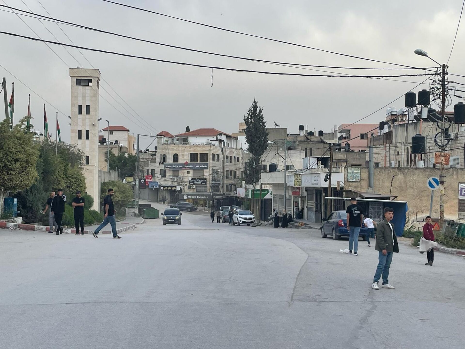 لا أجواء عيد في الضفة الغربية ومشهد الحصار والنزوح القاتم يلقي بظلاله على الفلسطينيين - سبوتنيك عربي, 1920, 02.04.2025