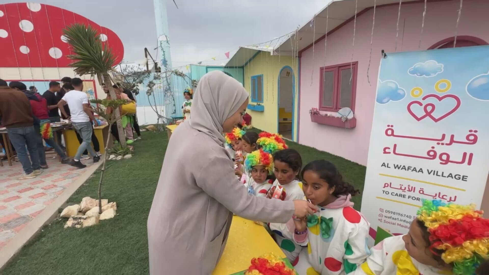 فعالية ترفيهية في مدينة خان يونس للتخفيف من معاناة الأطفال الأيتام - سبوتنيك عربي, 1920, 03.04.2025