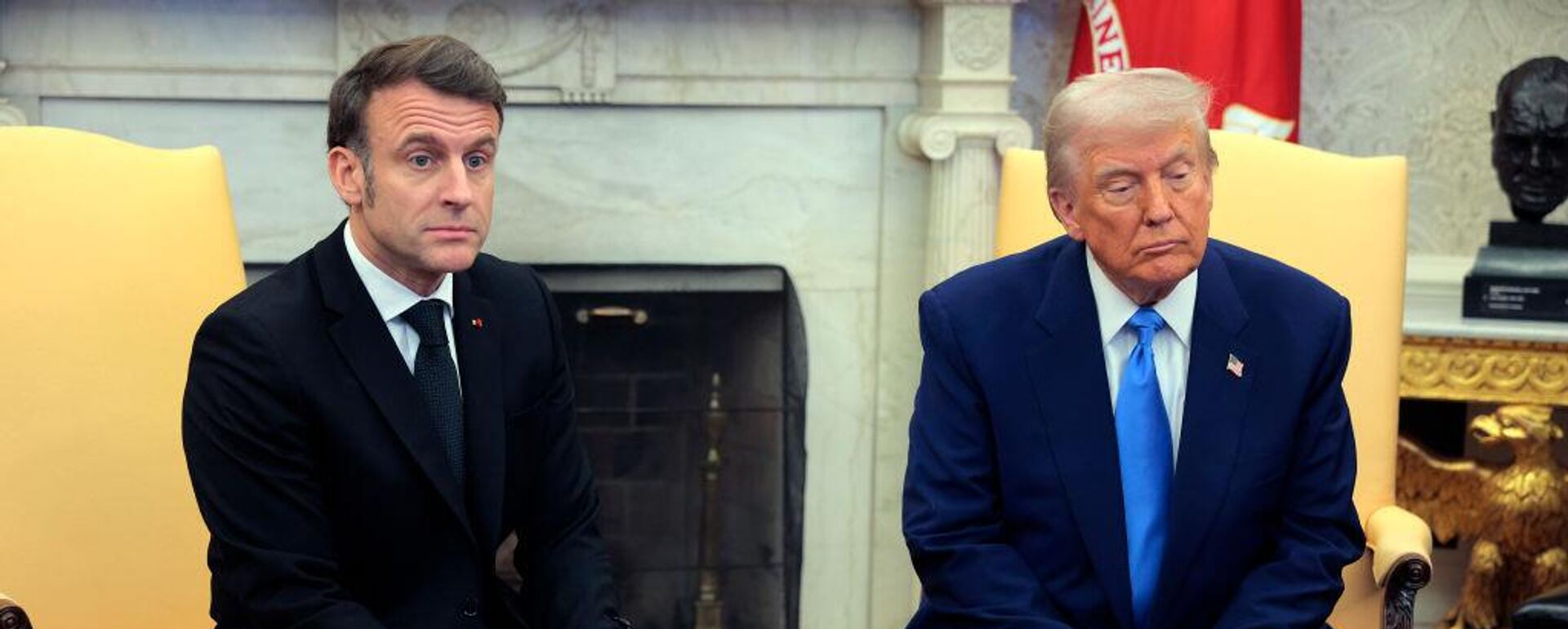 الرئيس الأمريكي دونالد ترامب ونظيره الفرنسي إيمانويل ماكرون - سبوتنيك عربي, 1920, 03.04.2025