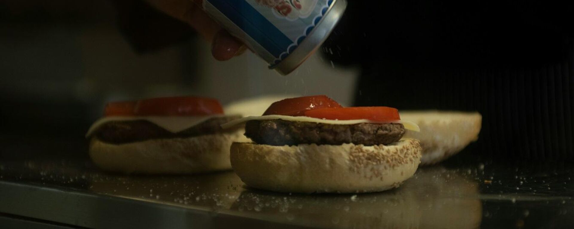 شطائر برغر - سبوتنيك عربي, 1920, 03.04.2025