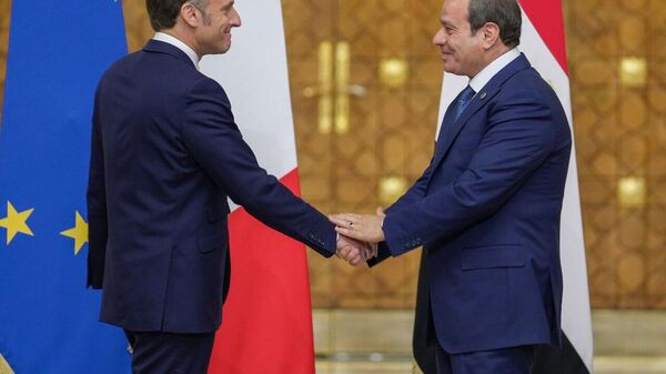 زيارة الرئيس الفرنسي إيمانويل ماكرون لمصر ولقاء الرئيس المصري عبد الفتاح السيسي - سبوتنيك عربي