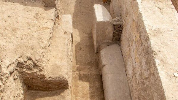  تماثيل ملكية في سقارة بمصر - سبوتنيك عربي