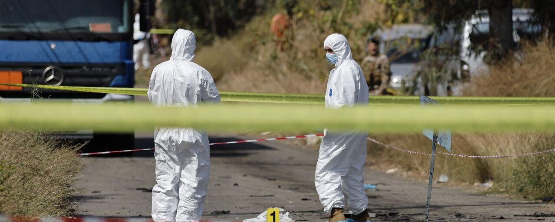 الطيران المسير الإسرائيلي يستهدف سيارة في منطقة الدامور جنوبي لبنان - سبوتنيك عربي, 1920, 20.09.2025