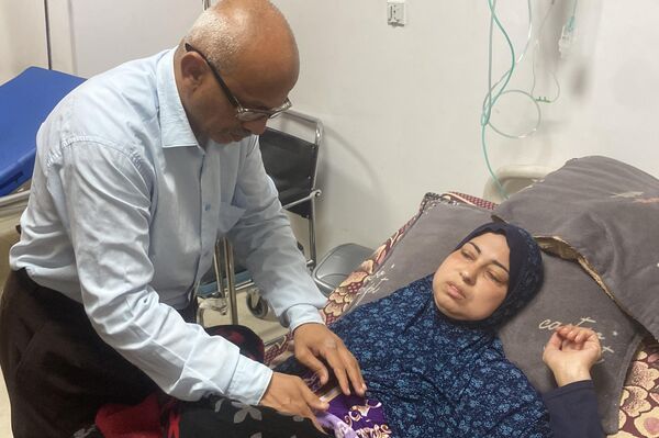 صور تظهر مرضى السرطان في إحدى مستشفيات قطاع غزة صور تظهر مرضى السرطان في إحدى مستشفيات قطاع غزة - سبوتنيك عربي