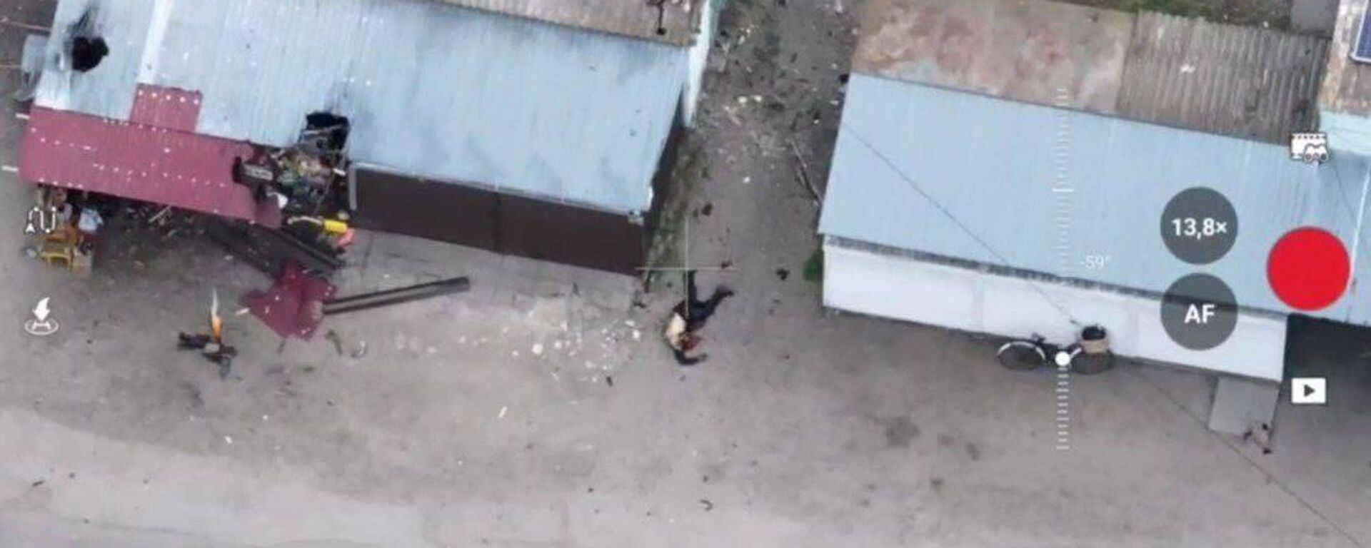 مقتل 7 أشخاص وإصابة أكثر من 20 آخرين جراء استهداف أوكراني لسوق في مقاطعة خيرسون - سبوتنيك عربي, 1920, 01.05.2025