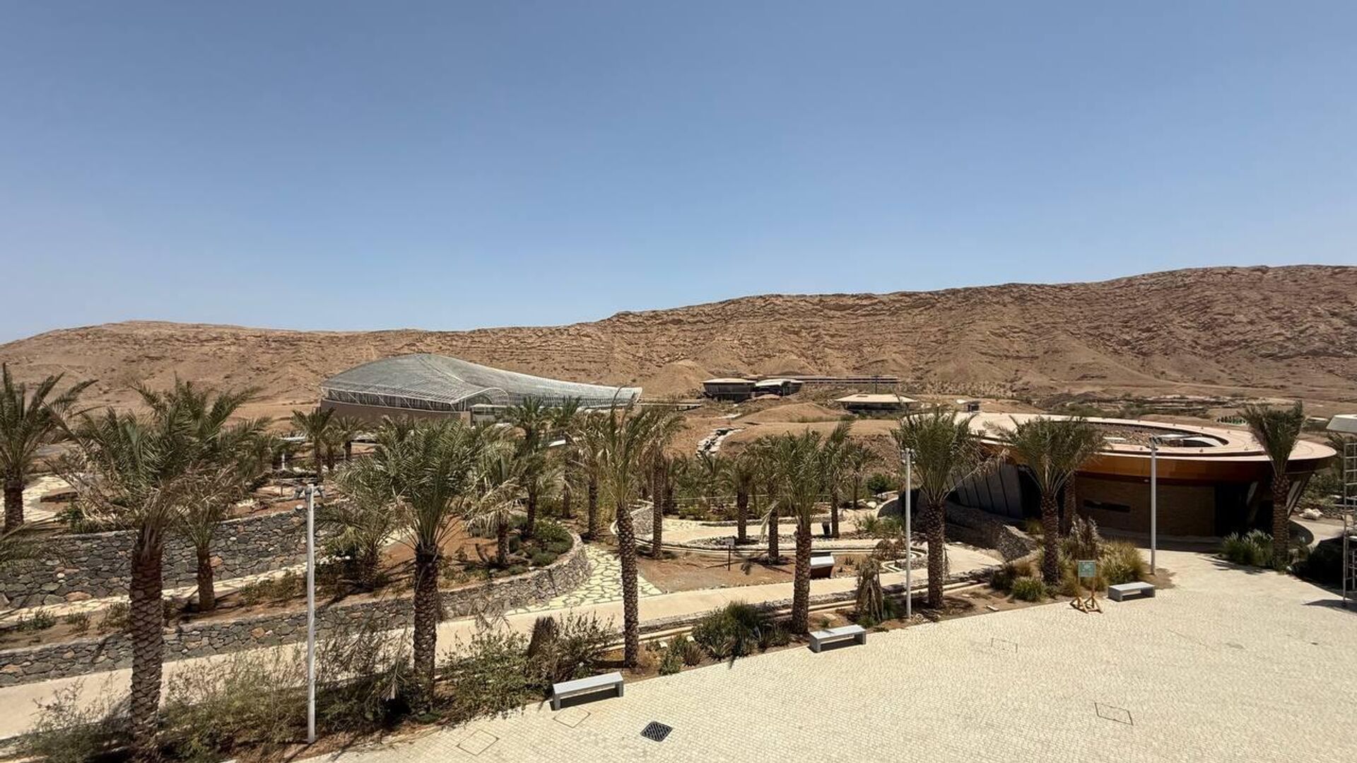 حديقة النباتات العمانية.. مشروع وطني رائد يحتفي بأهم المقومات الطبيعية للسلطنة حديقة النباتات العمانية.. مشروع وطني رائد يحتفي بأهم المقومات الطبيعية للسلطنة - سبوتنيك عربي, 1920, 01.05.2025