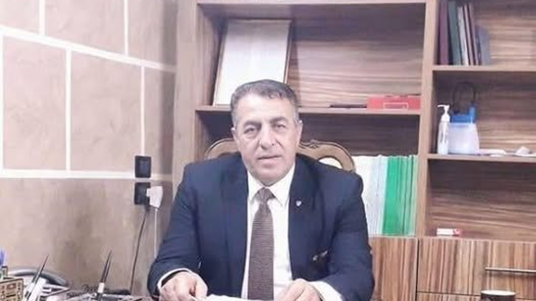 سوريا.. مقتل رئيس بلدية صحنايا وابنه برصاص مجهولين بريف العاصمة دمشق