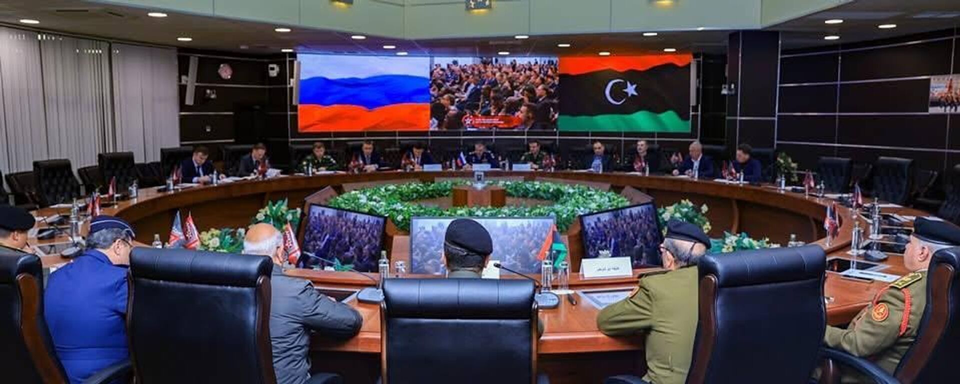 رئيس أركان الوحدات الأمنية الليبية يلتقي نائب وزير الدفاع الروسي في موسكو - سبوتنيك عربي, 1920, 10.05.2025