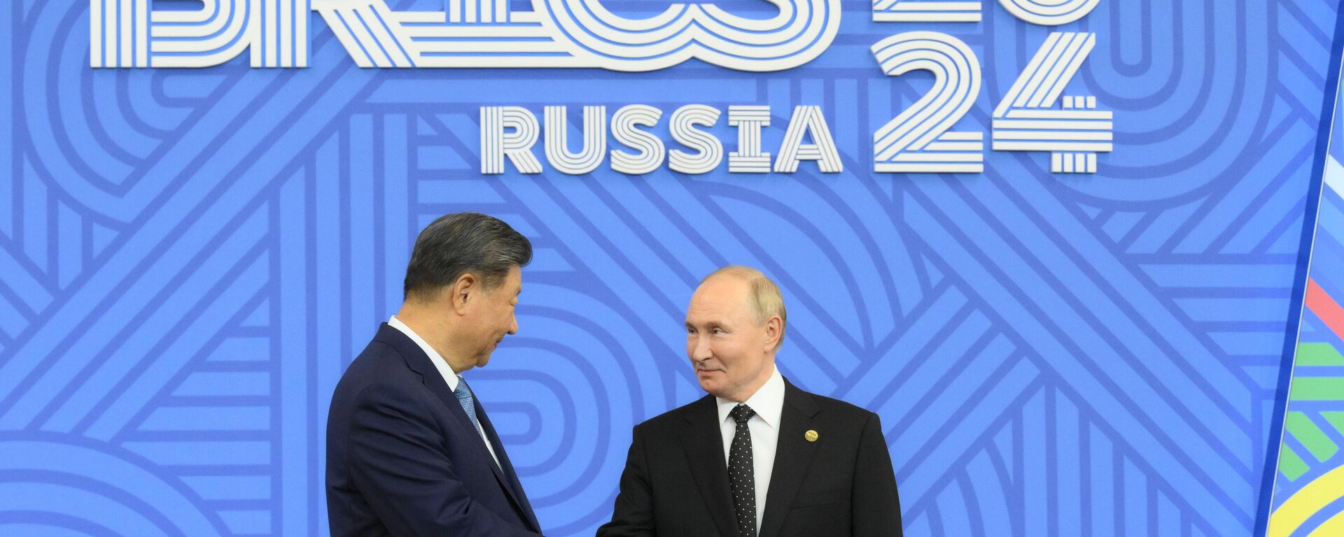 بوتين وشي جين بينغ - سبوتنيك عربي, 1920, 04.05.2025