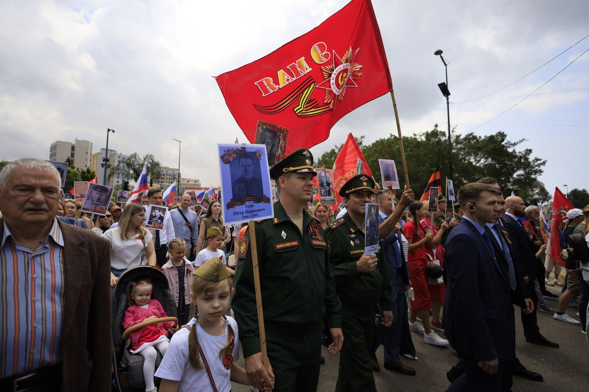 إحياء للذكرى الـ80... موكب الفوج الخالد يسطع في شوارع بيروت - سبوتنيك عربي, 1920, 04.05.2025