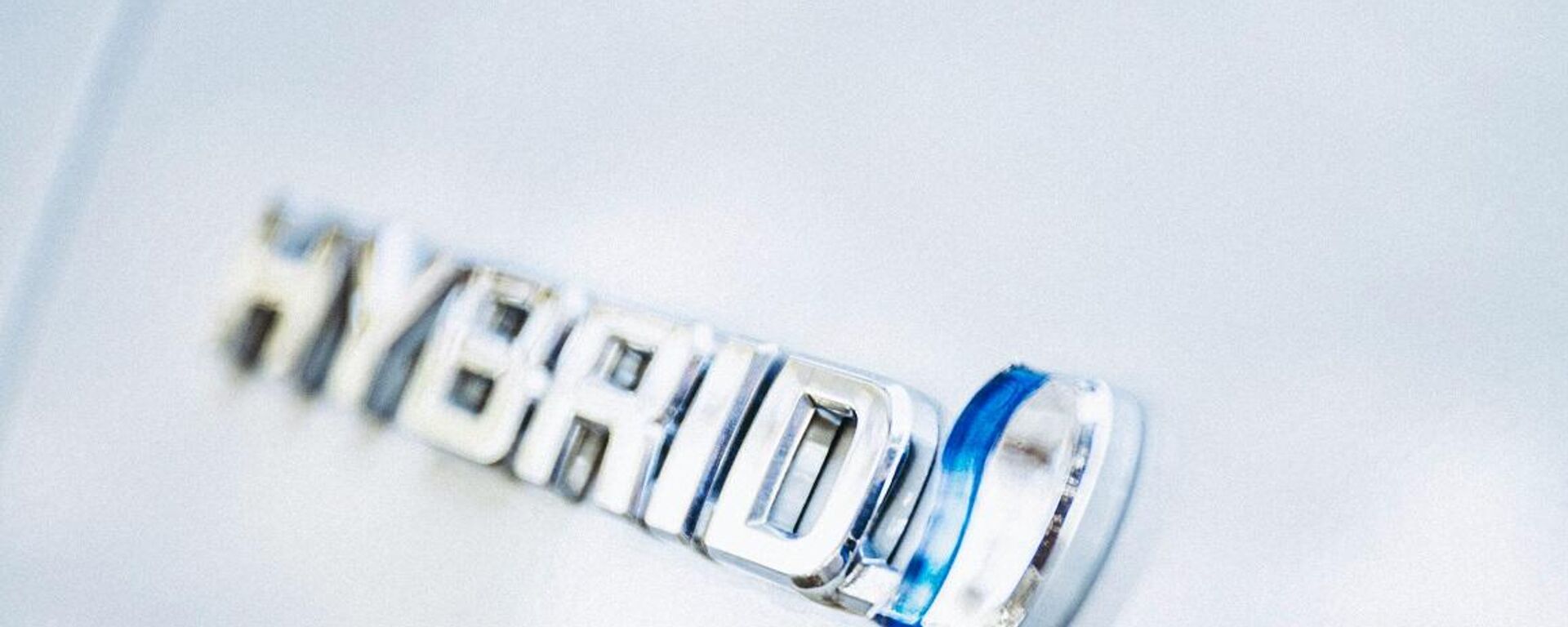 سيارة هجينة - سبوتنيك عربي, 1920, 06.05.2025