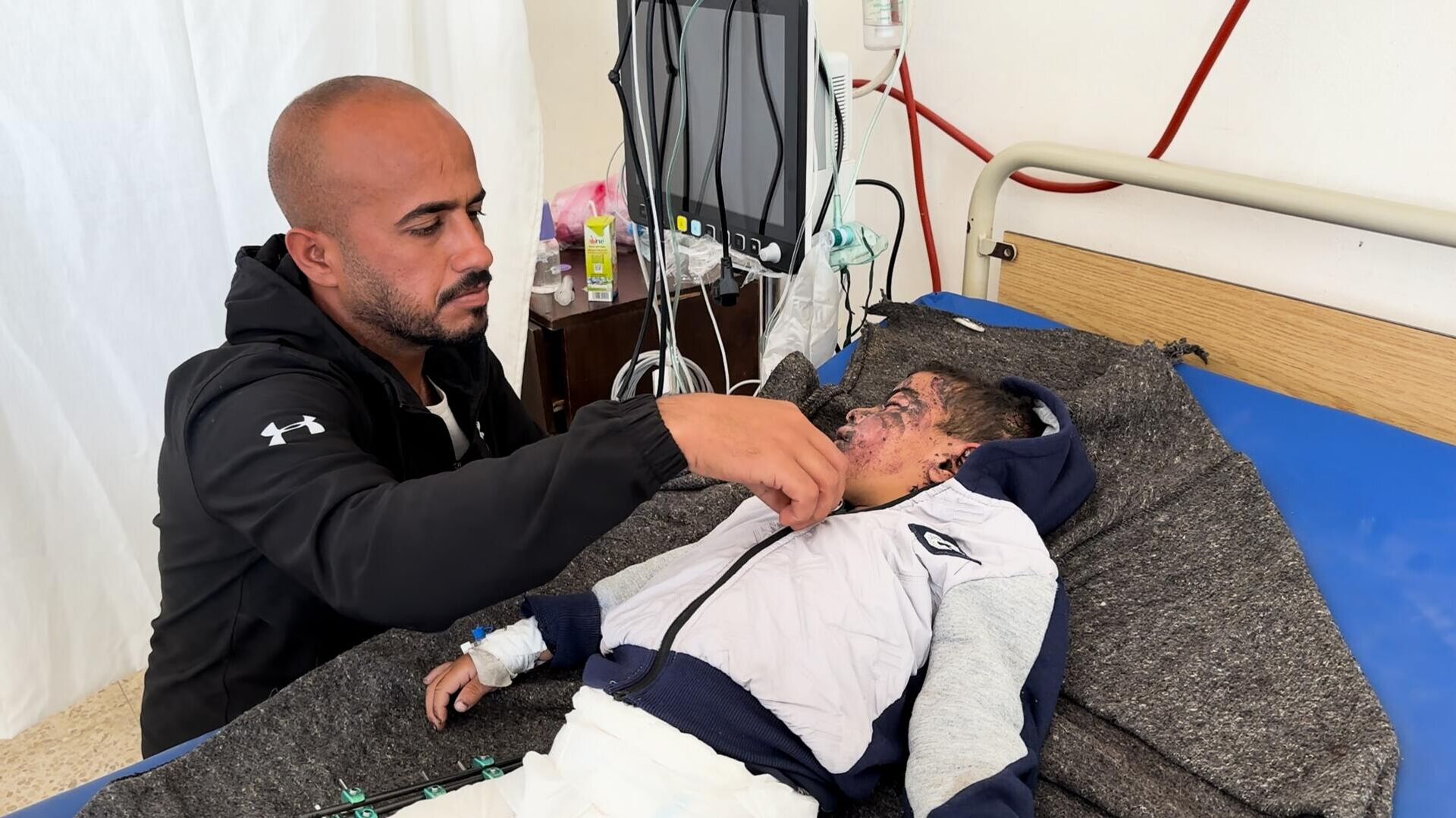 سعيد طفل نجا من القصف في قطاع غزة - سبوتنيك عربي, 1920, 07.05.2025