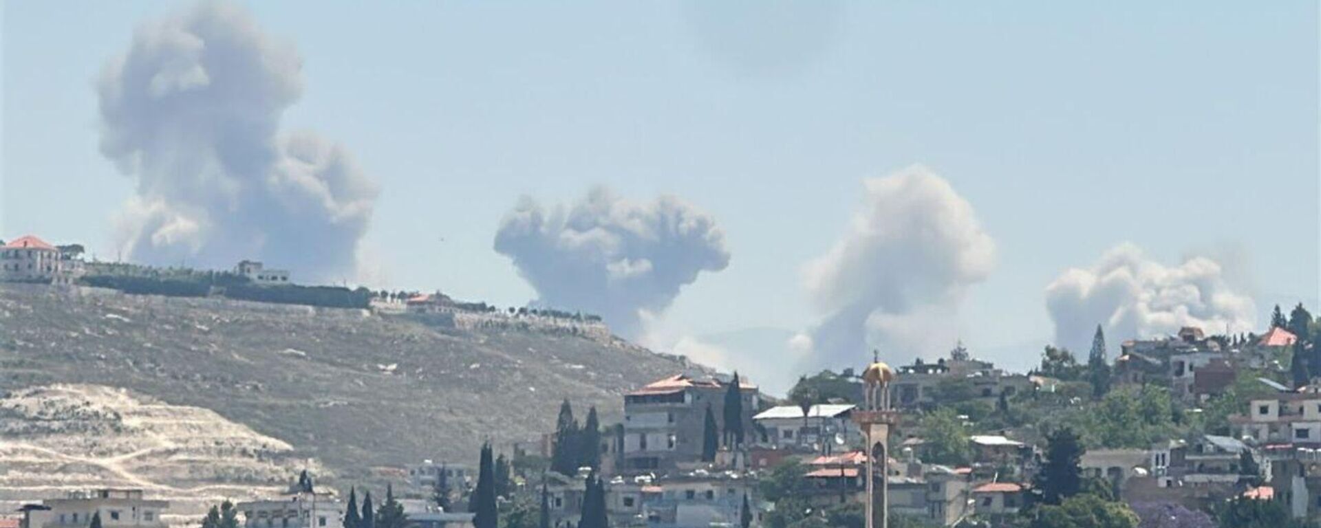 الجيش الإسرائيلي يهاجم موقعًا لحزب الله اللبناني في منطقة جبل البوفور جنوب لبنان - سبوتنيك عربي, 1920, 03.11.2025