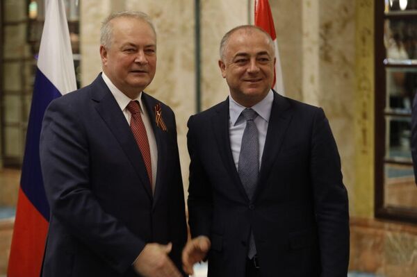 السفارة الروسية في بيروت تنظم حفل استقبال بمناسبة الذكرى الثمانين للنصر في الحرب الوطنية العظمى. السفارة الروسية في بيروت تنظم حفل استقبال بمناسبة الذكرى الثمانين للنصر في الحرب الوطنية العظمى. - سبوتنيك عربي