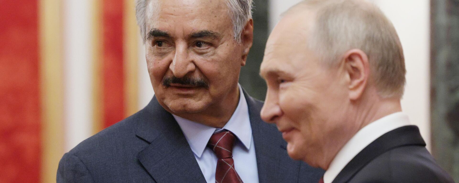 الرئيس الروسي فلاديمير بوتن وقائد الجيش الوطني الليبي خليفة حفتر - سبوتنيك عربي, 1920, 10.05.2025