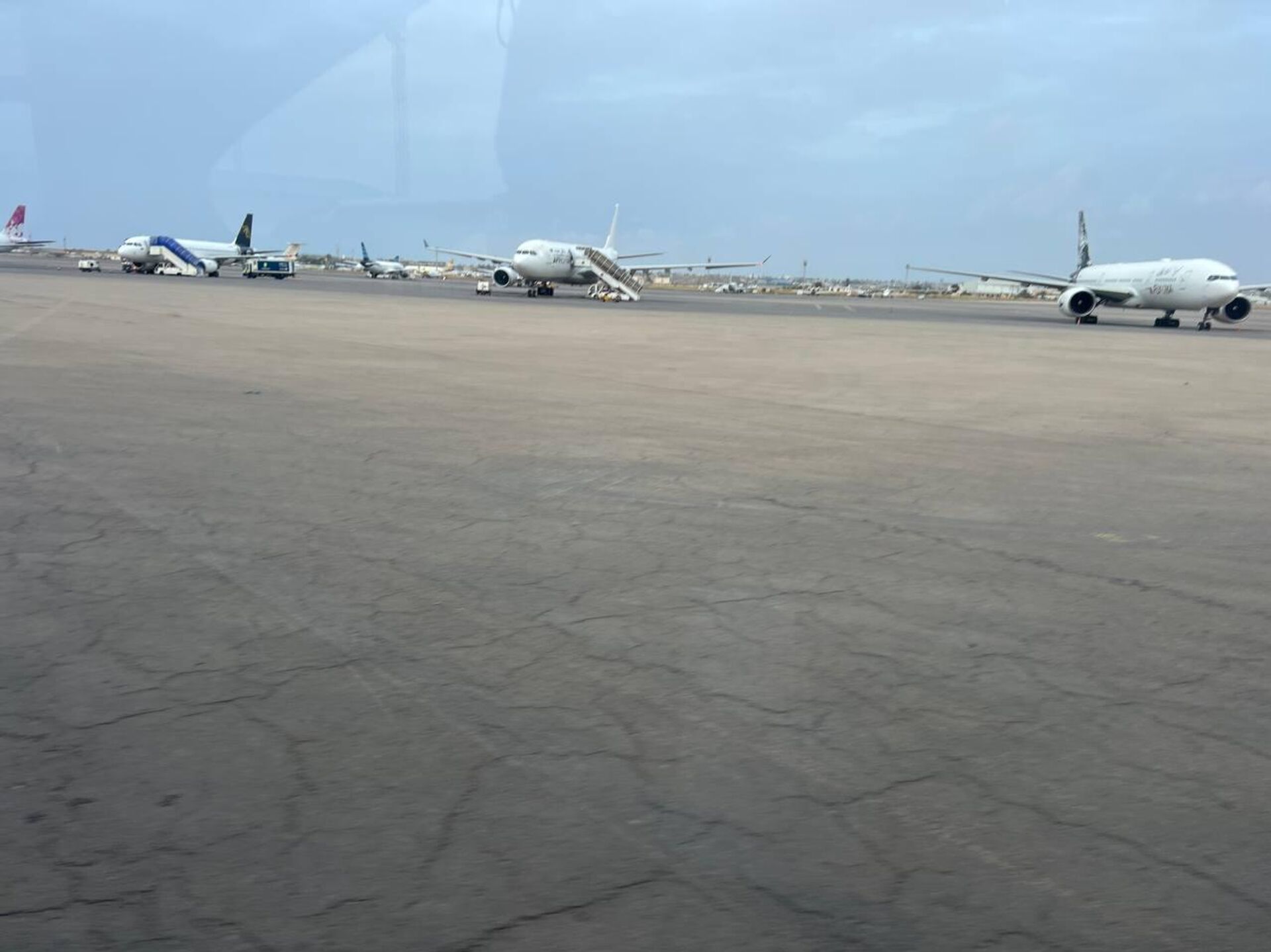 مطار معيتيقة الليبي - سبوتنيك عربي, 1920, 12.05.2025