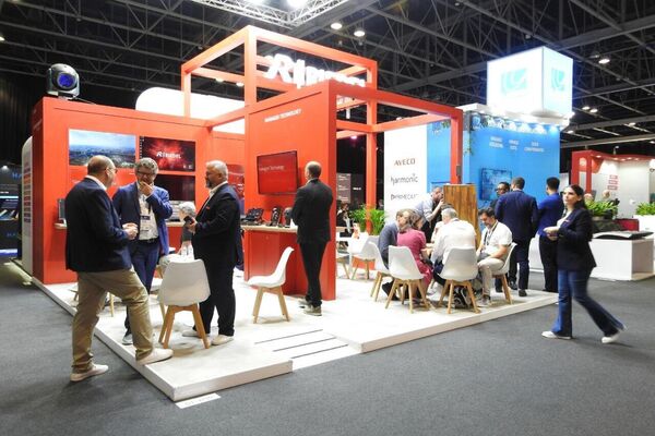 انطلاق فعاليات مؤتمر سات إكسبو الشرق الأوسط في دبي - سبوتنيك عربي