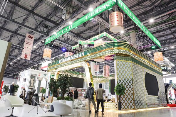 صورة تظهر الأعمال النهائية لتحضيرات المنتدى. - سبوتنيك عربي