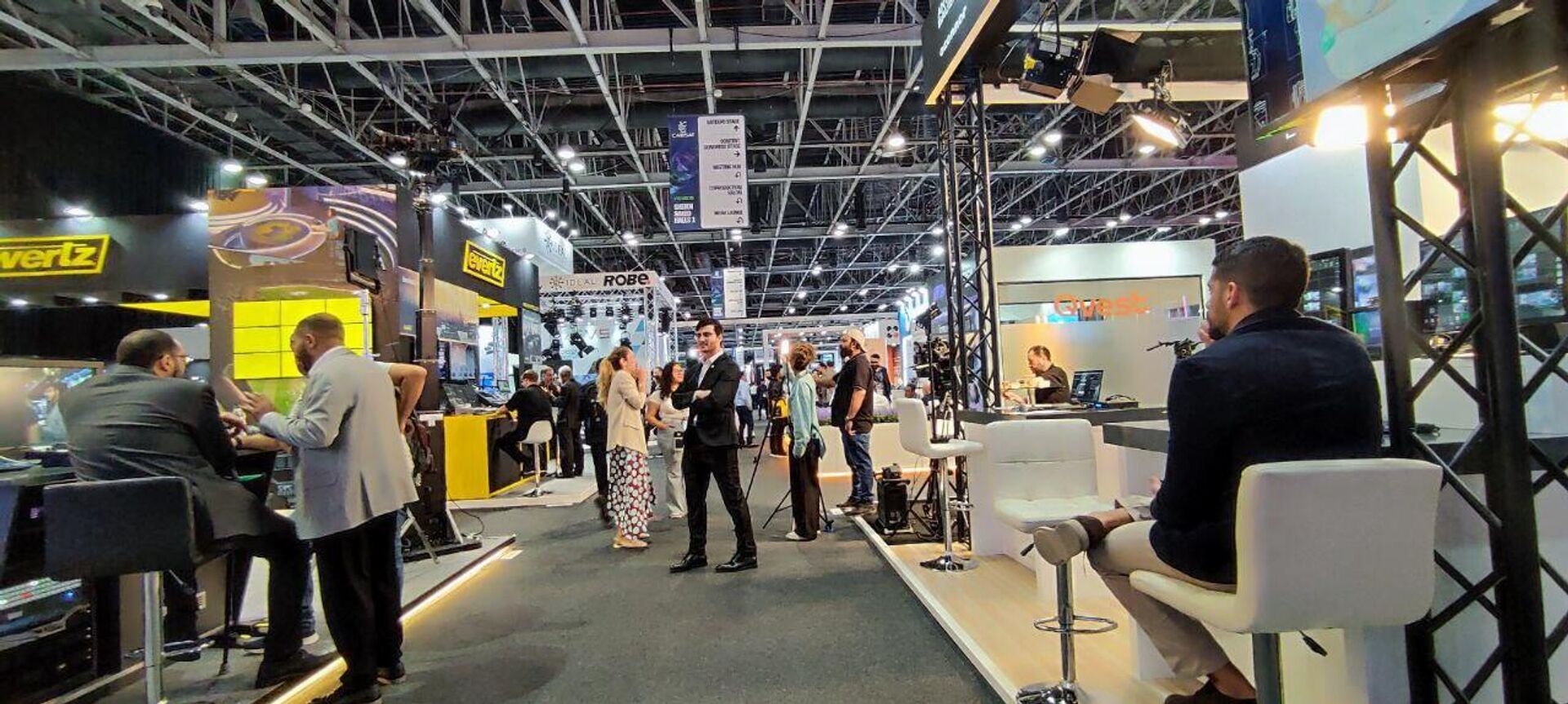  فعاليات مؤتمري سات إكسبو الشرق الأوسط وكابسات - سبوتنيك عربي, 1920, 15.05.2025