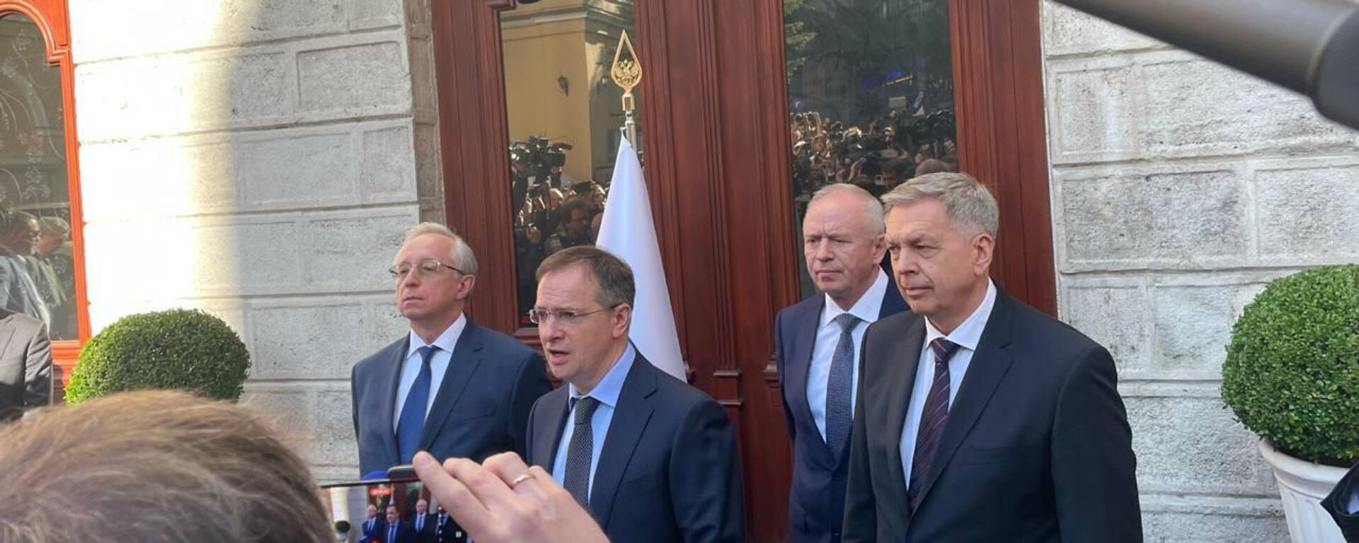 رئيس الوفد الروسي للمفاوضات مع أوكرانيا في تركيا فلاديمير ميدينسكي - سبوتنيك عربي, 1920, 30.05.2025