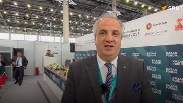 عميد كلية العلوم الطبية في جامعة الجزائر البروفيسور مرزاق غرناوط - سبوتنيك عربي