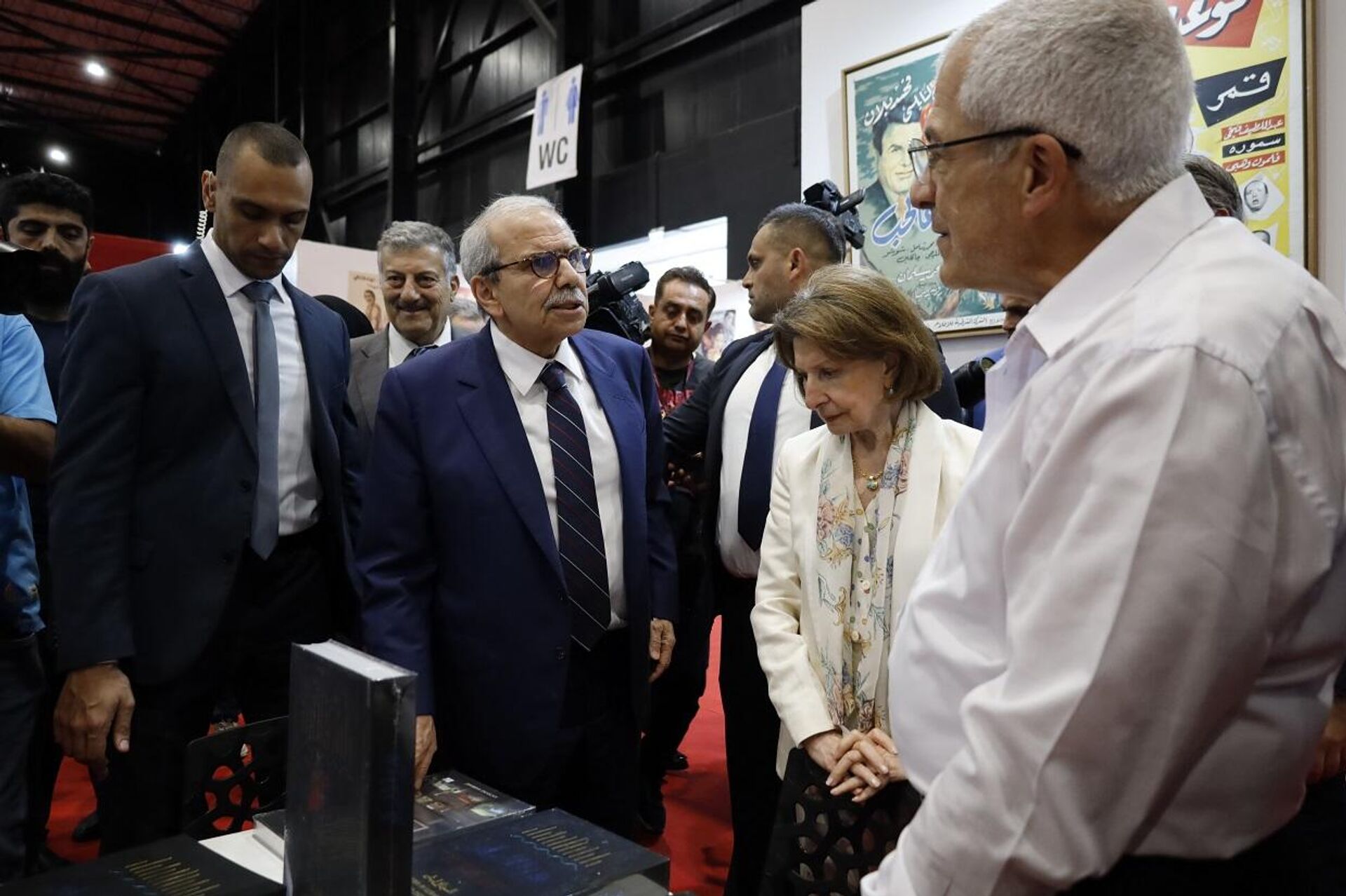 انطلاق الدورة الـ66 من معرض بيروت العربي الدولي للكتاب، 15 مايو/ أيار 2025 انطلاق الدورة الـ66 من معرض بيروت العربي الدولي للكتاب، 15 مايو/ أيار 2025 - سبوتنيك عربي, 1920, 15.05.2025