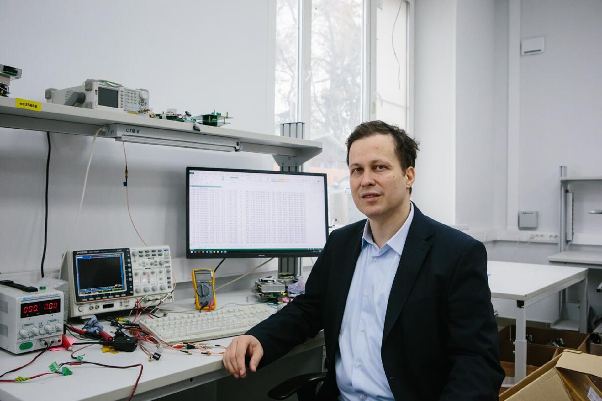 ورئيس مختبر الشباب لمعالجة البيانات الضخمة، غريغوري إيغوريفيتش روبتسوف ورئيس مختبر الشباب لمعالجة البيانات الضخمة، غريغوري إيغوريفيتش روبتسوف - سبوتنيك عربي, 1920, 16.05.2025