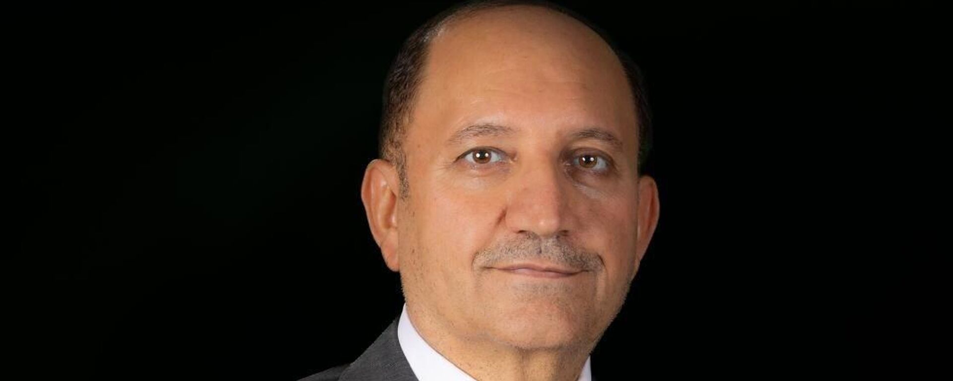 عبد الملك الحسيني، مدير المكتب الإعلامي لتحالف العزم العراقي - سبوتنيك عربي, 1920, 17.05.2025