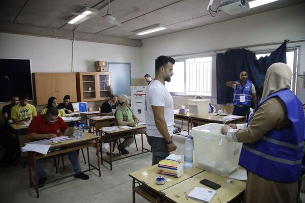 ️انطلاق عملية الاقتراع في العاصمة اللبنانية بيروت - سبوتنيك عربي