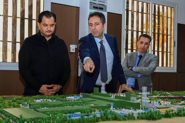 صدام حفتر يشرف على إنشاء أكبر مصنع للحديد المختزل المباشر في العالم ببنغازي - سبوتنيك عربي