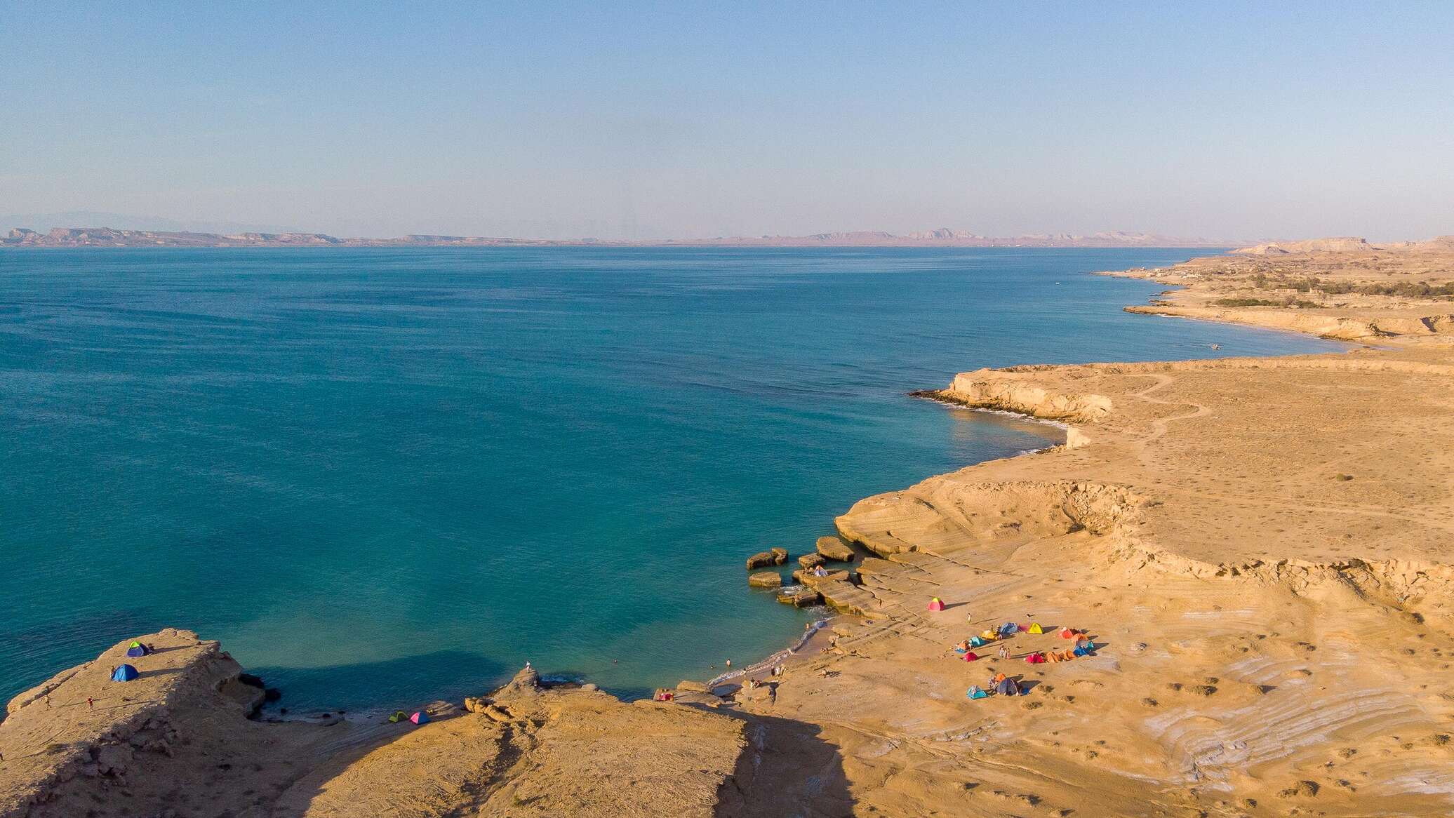 إيران تعلن رفضها لما ورد في بيان القمة العربية ببغداد حول الجزر الثلاث