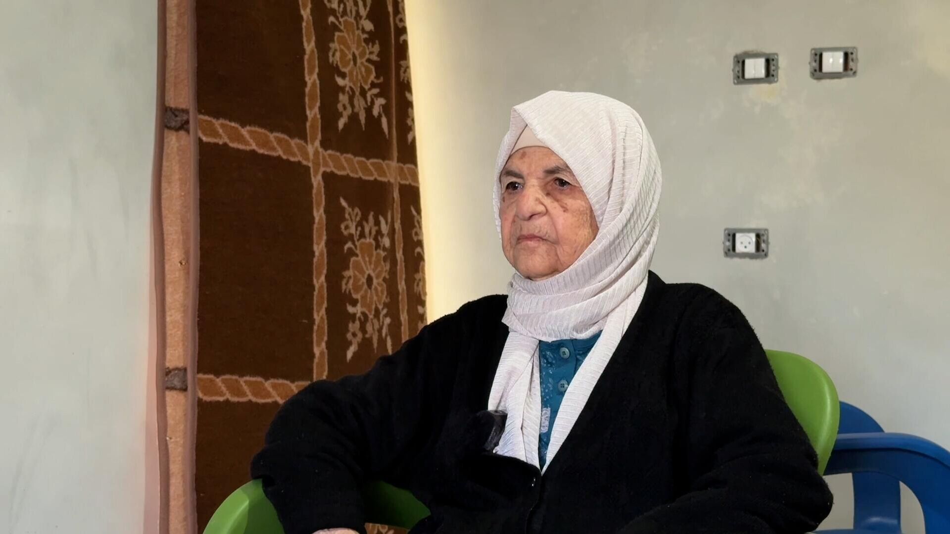 معمرة فلسطينية تستعيد ذكريات النكبة في ظل الحرب والنزوح  - سبوتنيك عربي, 1920, 20.05.2025