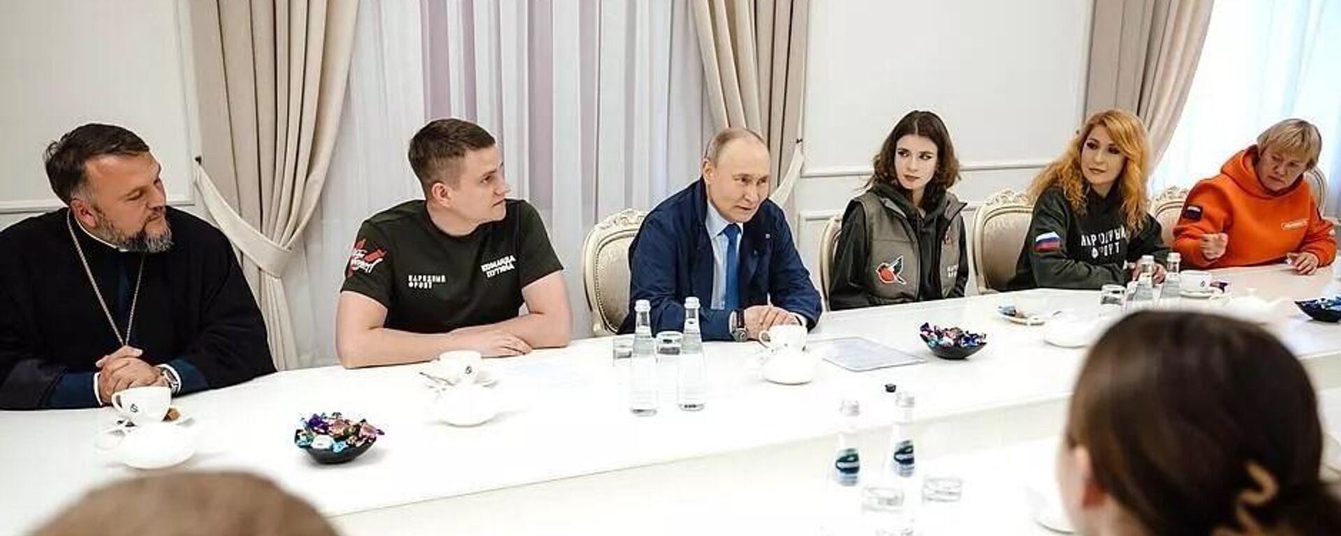 الرئيس الروسي فلاديمير بوتين خلال زيارة مقاطعة كورسك الروسية  - سبوتنيك عربي, 1920, 21.05.2025