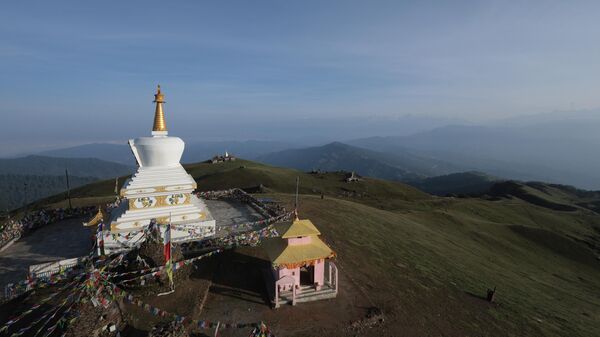 Общий вид местности Сайлунг на границе округов Долакха - سبوتنيك عربي